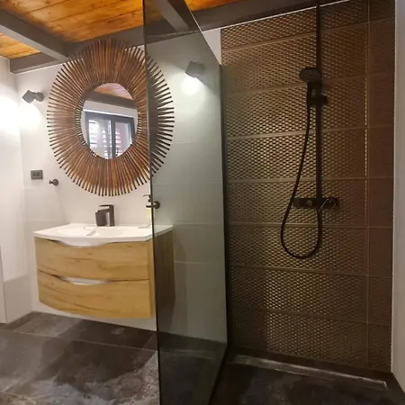 ヴィラ Bugenwilla Kaštela