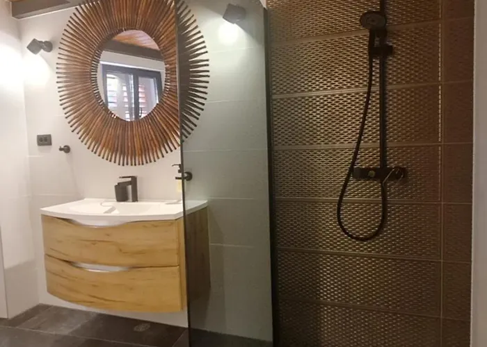 Βίλα Bugenwilla Kaštela