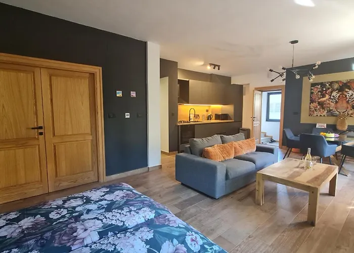 Bugenwilla Βίλα *